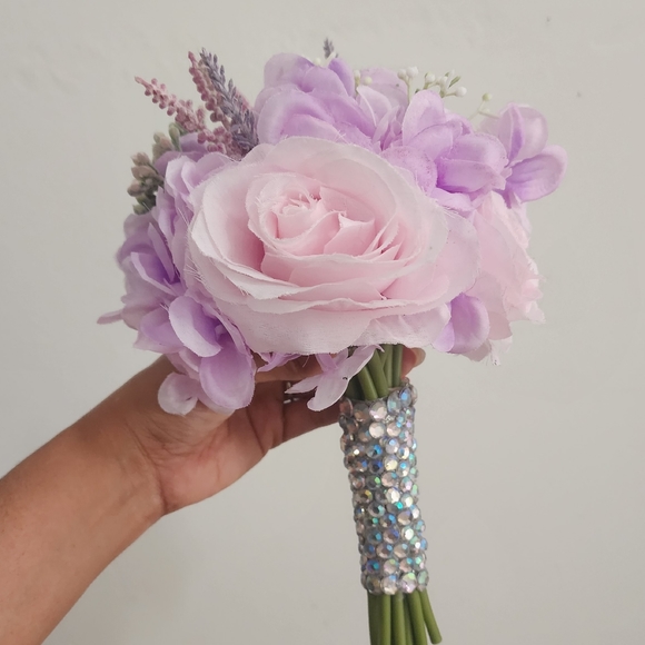Maid of Honor Small Bouquet - Picture 4 of 4